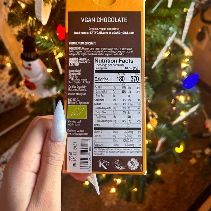 photo of VGAN Chocolate Chocolate Bar shared by @izzyyrey on  27 Dec 2022 - review