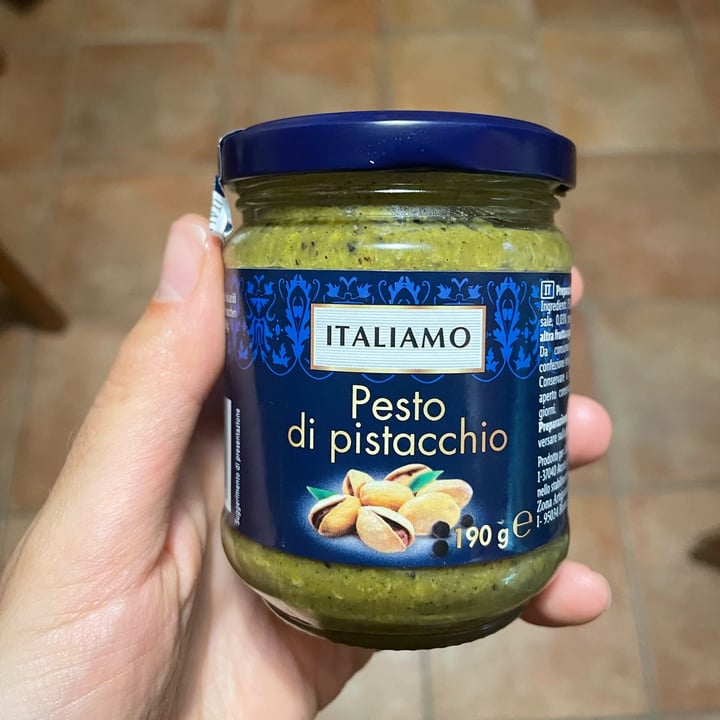 photo of Italiamo Pesto di pistacchi shared by @elevandi on  25 Mar 2023 - review