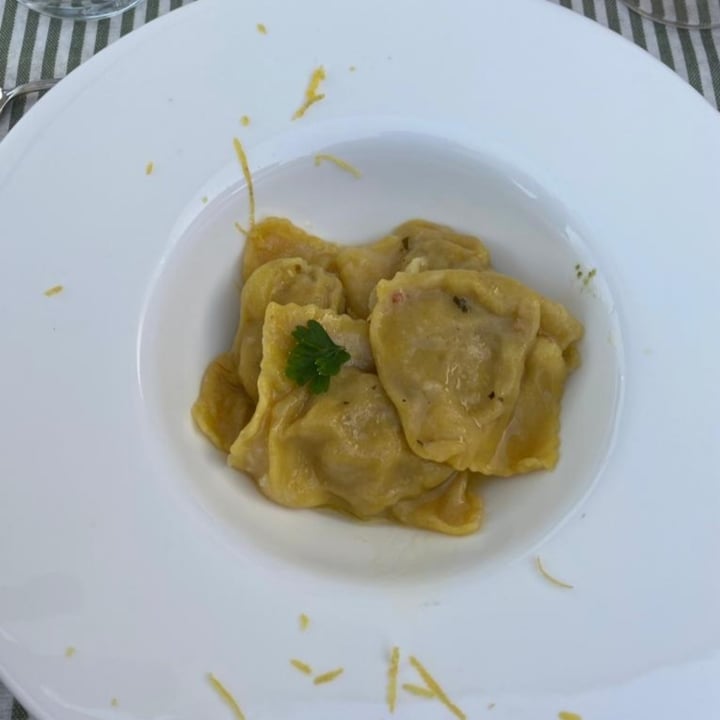 photo of Il Cardo e L'Ortica Ravioli mediterraneo shared by @lorigripshi on  16 Jul 2023 - review