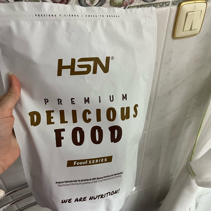 photo of HSN Oat flour Cookies & Cream shared by @elenaxgr on  14 Apr 2023 - review