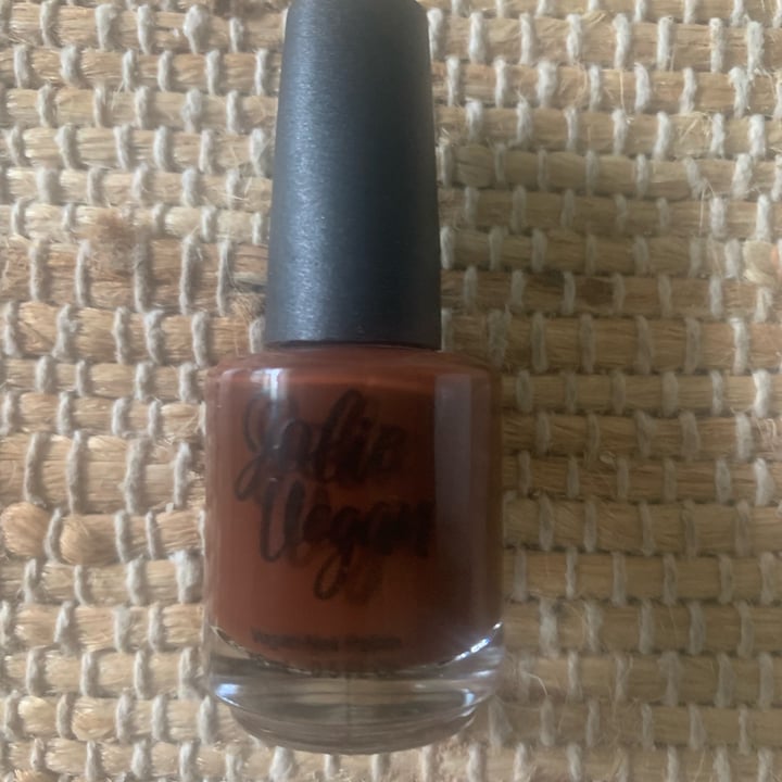 photo of Jolie vegan Positively Beautiful Vegan Nail Polish shared by @vluxemagazine on  28 May 2023 - review