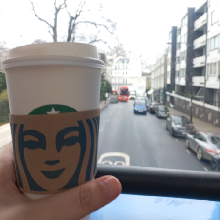 photo of Starbucks Coffee Hot Chocolate With Oat Milk shared by @obstinatevegangirl on  12 Mar 2023 - review