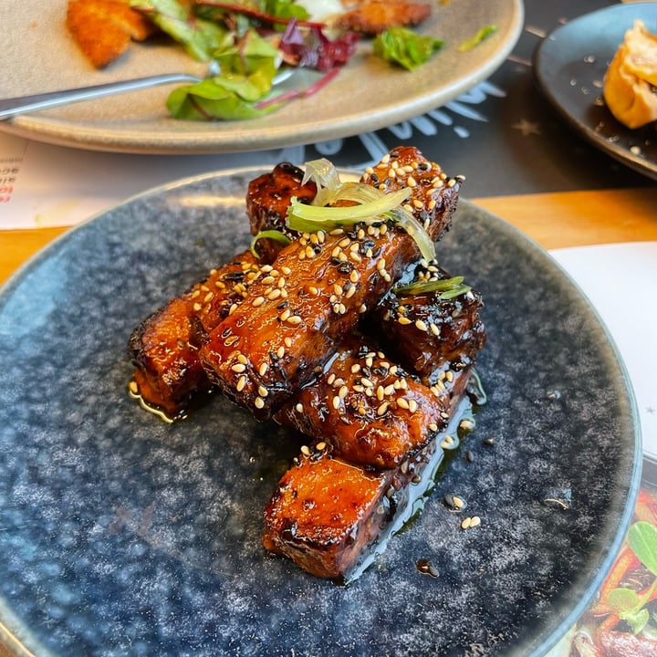 photo of Wagamama Sticky Vegan ‘Ribs’ shared by @alyrauff on  10 Jan 2023 - review