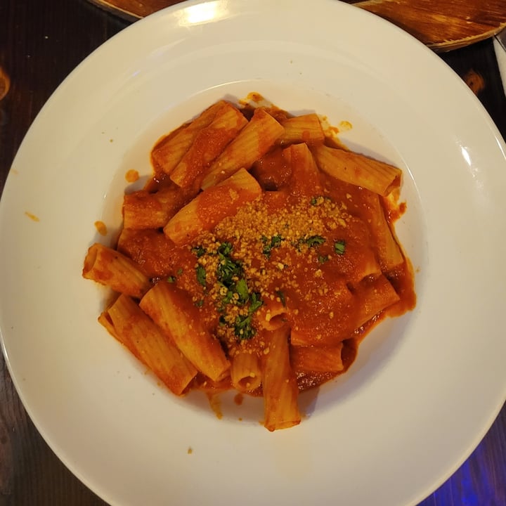 photo of 3 Brothers Vegan Cafe Eggplant Parmigiana shared by @erikamorquecho on  03 Apr 2023 - review