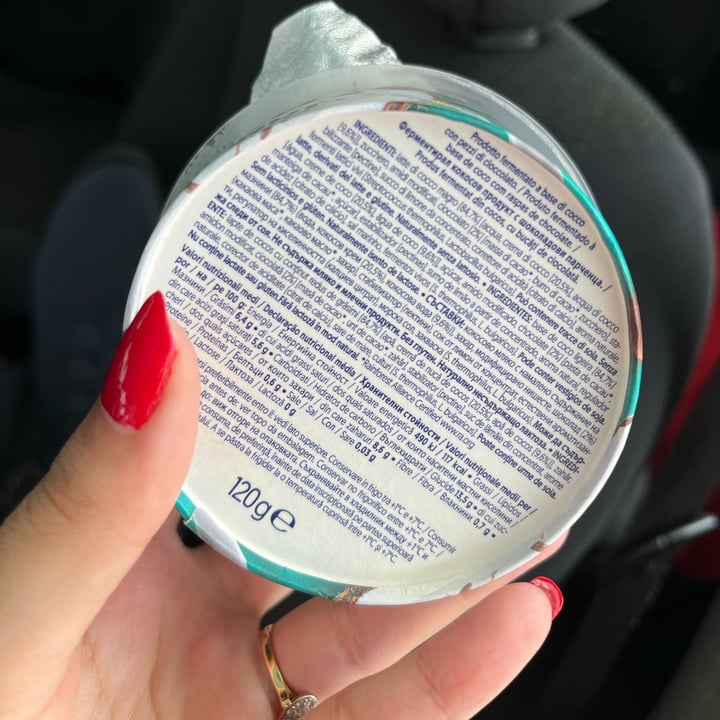 photo of Alpro Absolutely Coconut STRACCIATELLA shared by @siria99 on  05 May 2023 - review