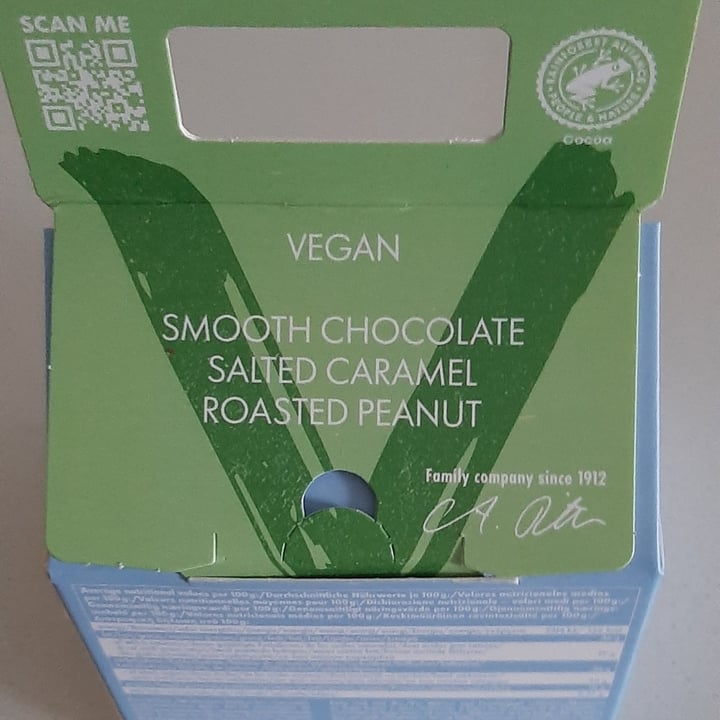 photo of Ritter Sport Smooth Chocolate shared by @rynol on  27 Apr 2023 - review