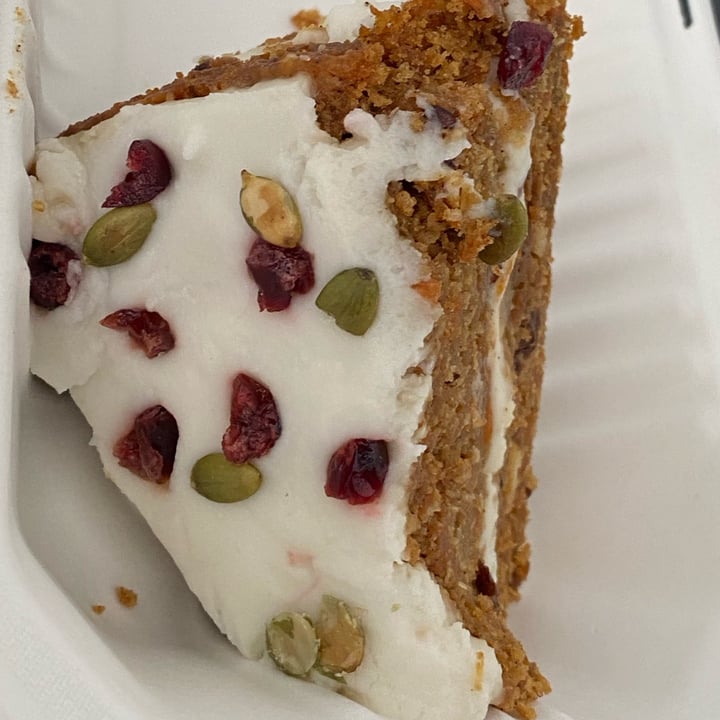 photo of Wildsprout Carrot Cake shared by @saveg on  28 Jan 2023 - review