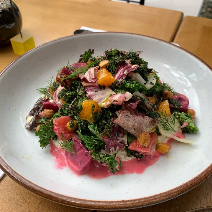 photo of Green Kitchen BR Kale Salad shared by @catharinabastos on  31 Jan 2023 - review