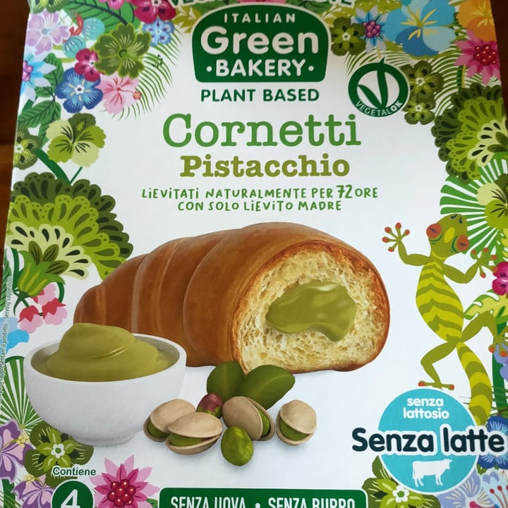 photo of italian green bakery Brioche Al Pistacchio shared by @linda89 on  29 May 2023 - review