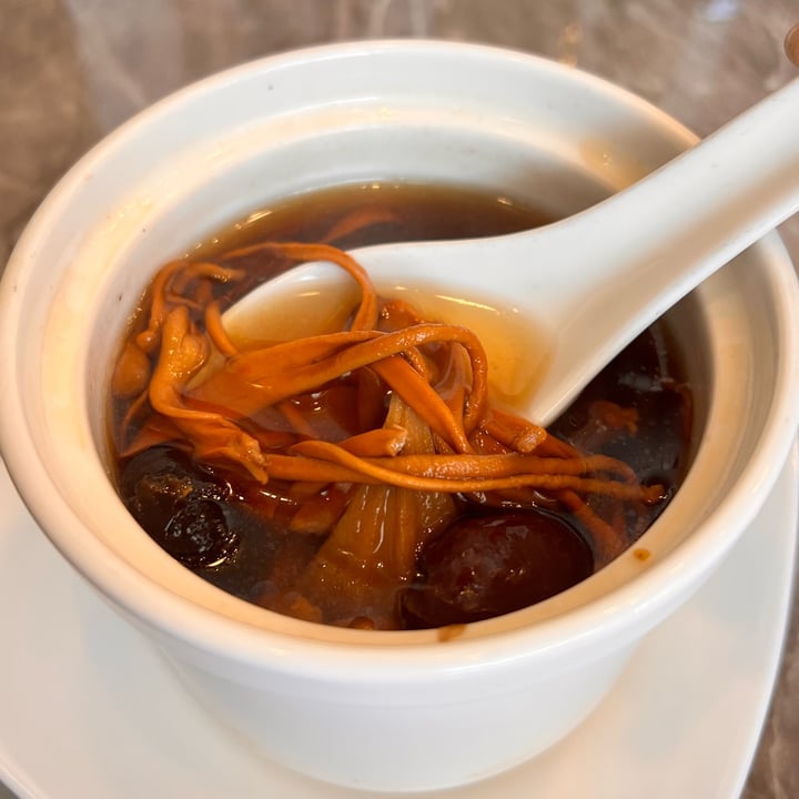photo of elemen 元素 Double-Boiled Cordyceps Flower with Peach Gum in Superior Soup shared by @eritakay on  26 Jan 2023 - review