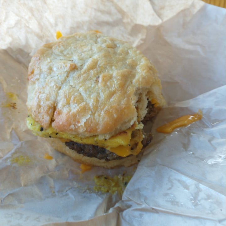 photo of Mud Pie Bakery & Coffee Breakfast Sandwich shared by @6onnie on  18 Mar 2023 - review