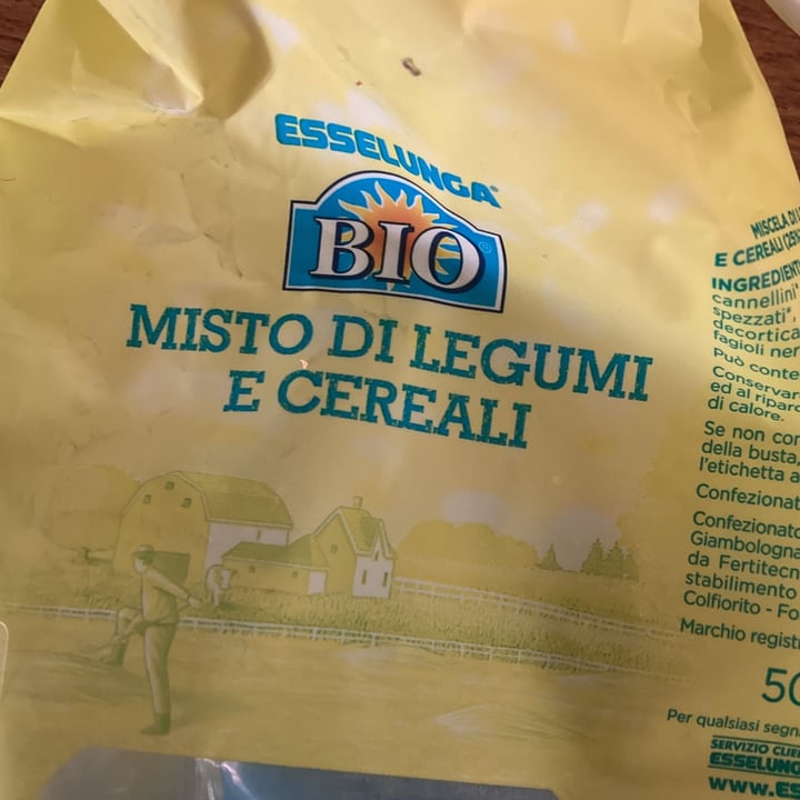 photo of Esselunga Bio Misto di legumi e cereali shared by @ladarling on  11 Jan 2023 - review