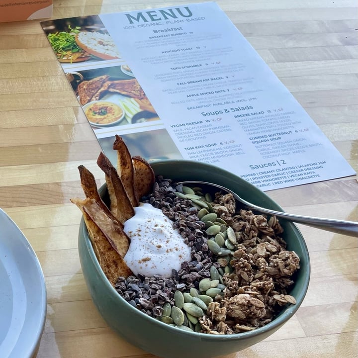photo of Inheritance Kitchen + Juicery Smoothie Bowl shared by @sjnaturelover on  22 May 2023 - review
