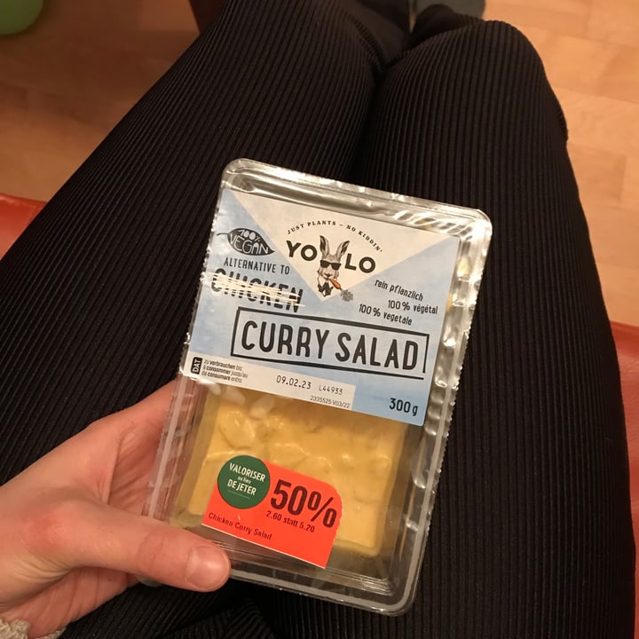 photo of Yolo chicken curry salad shared by @arenavegan on  09 Feb 2023 - review