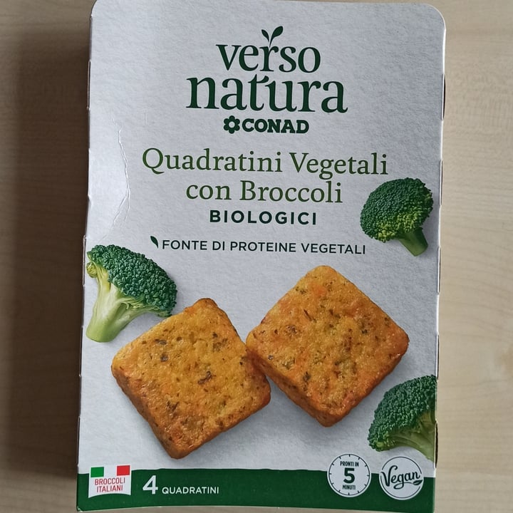 photo of Verso Natura Conad Bio  Quadratini vegetali con broccoli shared by @rominamia on  22 Feb 2023 - review