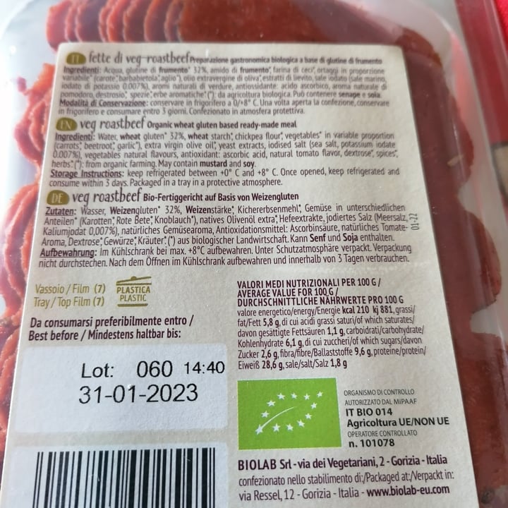 photo of Biolab Affettato vegano Roastbeef shared by @giovy on  09 Jan 2023 - review