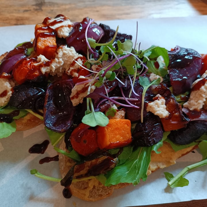 photo of Ou Meul Pinelands Roast vegetable sandwich shared by @deidrejohnson on  22 Jul 2023 - review
