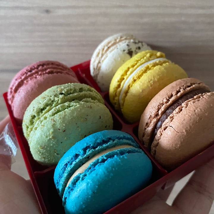 photo of Milleaville Macarons Vegan macarons shared by @plantbasedmum on  23 Feb 2023 - review