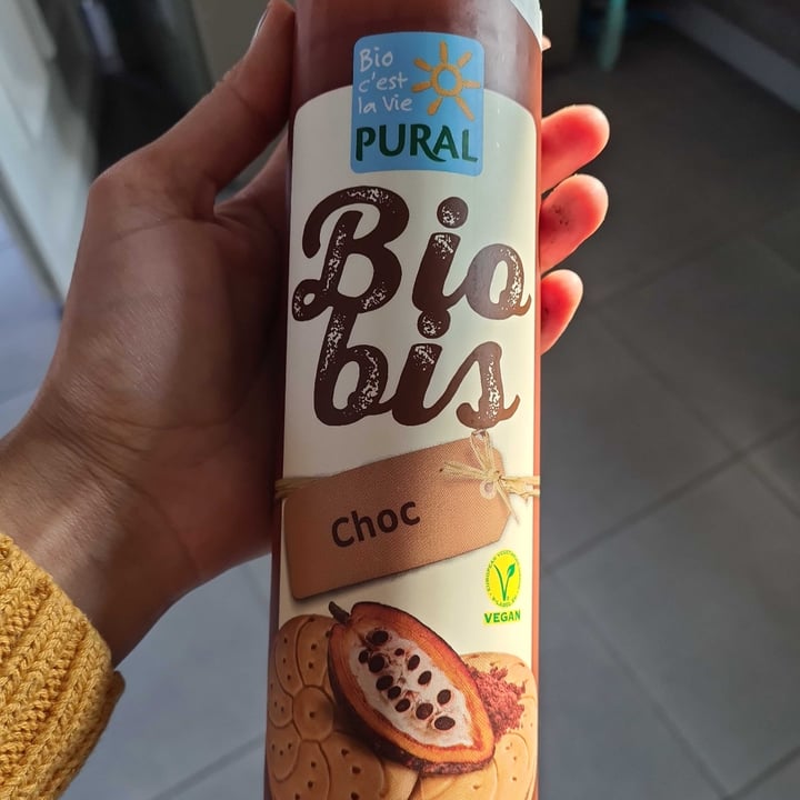 photo of Bio bis Choc (Biscuits Fourrés À La Crème De Cacao ) shared by @wildbird on  03 Mar 2023 - review