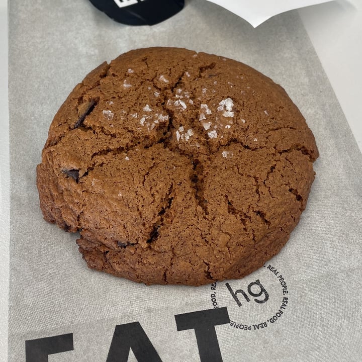 photo of honest greens Gran Via Chocolate Chip Cookie shared by @pudding on  26 Jan 2023 - review