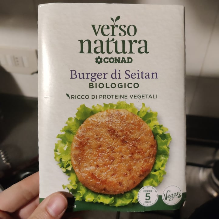 photo of Verso Natura Conad Bio  Burger di seitan biologico shared by @ardemia on  25 Apr 2023 - review