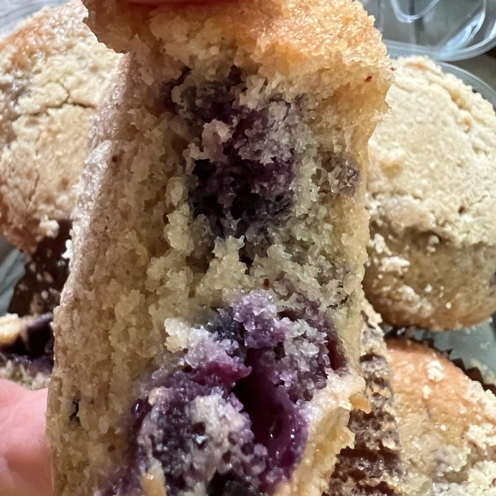 photo of Whole Foods Market Blueberry Muffins shared by @allycat38 on  09 Jun 2023 - review