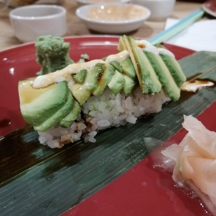 photo of 123V Dragon roll shared by @bradipina on  11 Jan 2023 - review