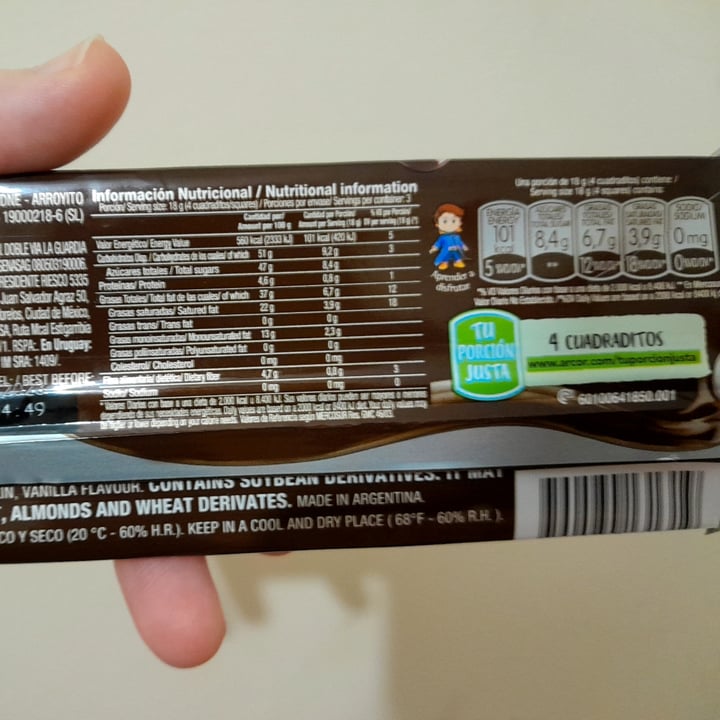 photo of Cofler Chocolate Chocolate 50% Cacao shared by @floresamarillas on  13 May 2023 - review