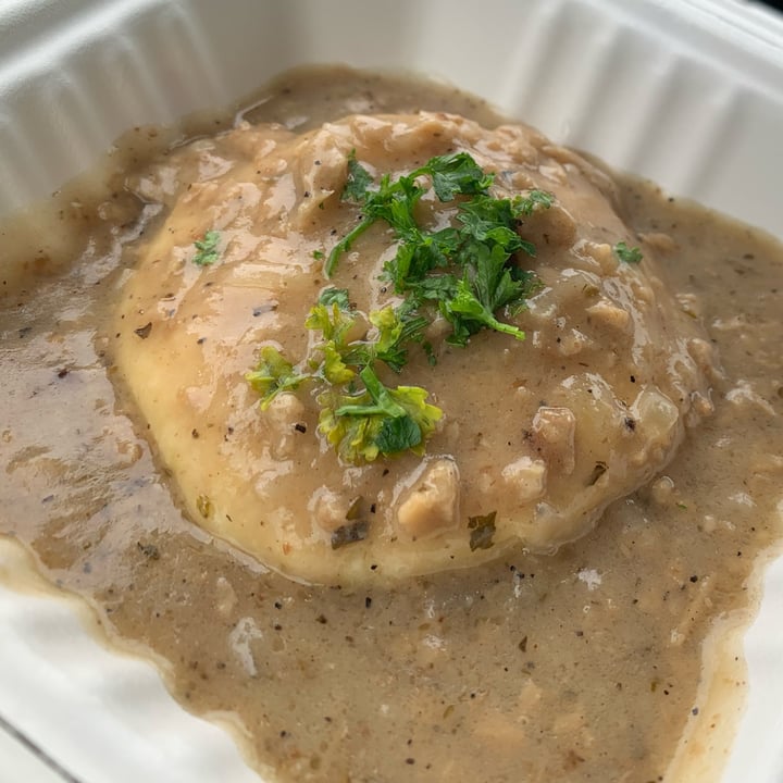 photo of 10th Street Diner Biscuits and Gravy shared by @allhess on  14 Jan 2023 - review