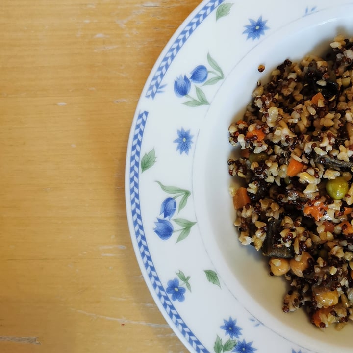 photo of Gusto pronto Bulgur E Quinoa All'ortolana shared by @svetz on  25 Jan 2023 - review