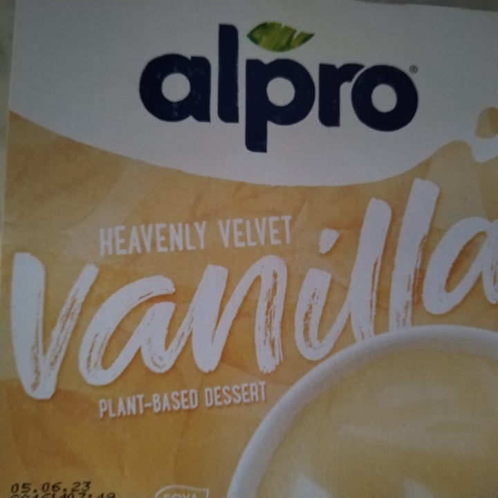 photo of Alpro Heavenly Velvet Vanilla Dessert shared by @saikurakura on  28 Mar 2023 - review