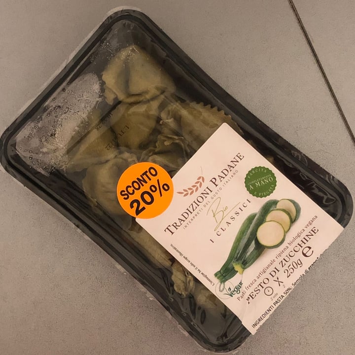 photo of Tradizioni Padane Handmade vegan ravioli with courget pesto shared by @danort92 on  27 Feb 2023 - review