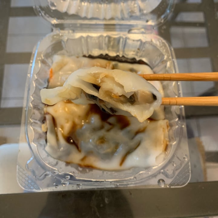 photo of AweSum DimSum Steamed Vegetarian Rice Roll shared by @jinplantfriend on  12 May 2023 - review