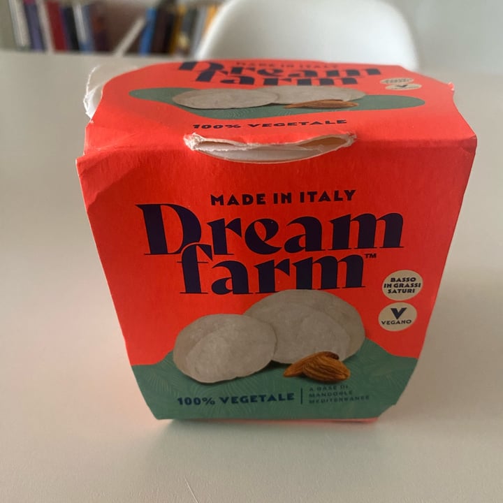 photo of Dream Farm Alternativa vegetale alla mozzarella shared by @giuliabolzoni on  14 Jul 2023 - review