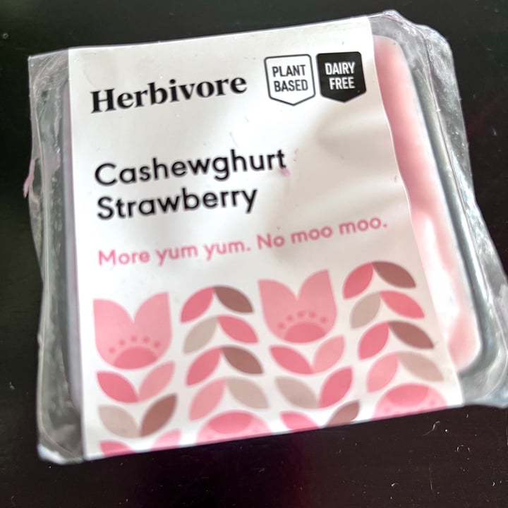 photo of Herbivore Cashewghurt Strawberry shared by @teex on  06 May 2023 - review