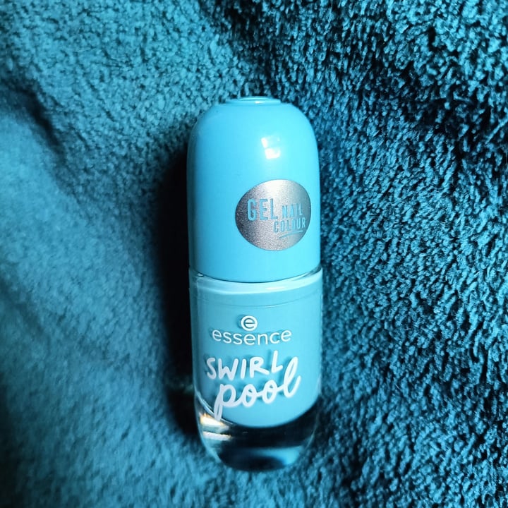 photo of Essence  gel nail colour swirl pool shared by @wonka on  05 May 2023 - review