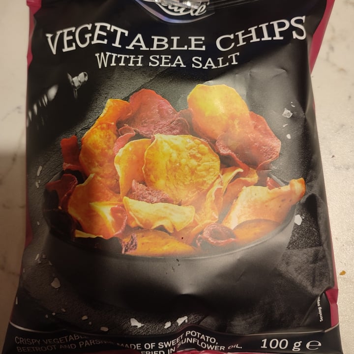 photo of Deluxe Chips vegetales shared by @sndr on  25 Mar 2023 - review