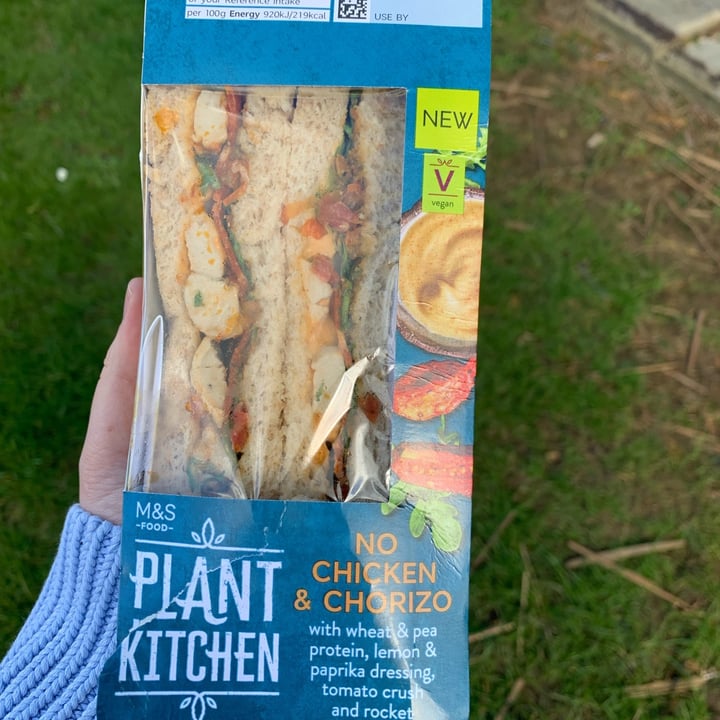 photo of Plant Kitchen (M&S) No Chicken & Chorizo Sandwich shared by @haykayfro on  26 Apr 2023 - review