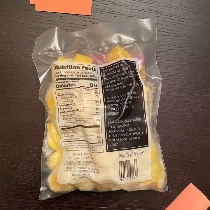 photo of Trader Joe's Organic mango chunks shared by @claudiad on  05 Mar 2023 - review