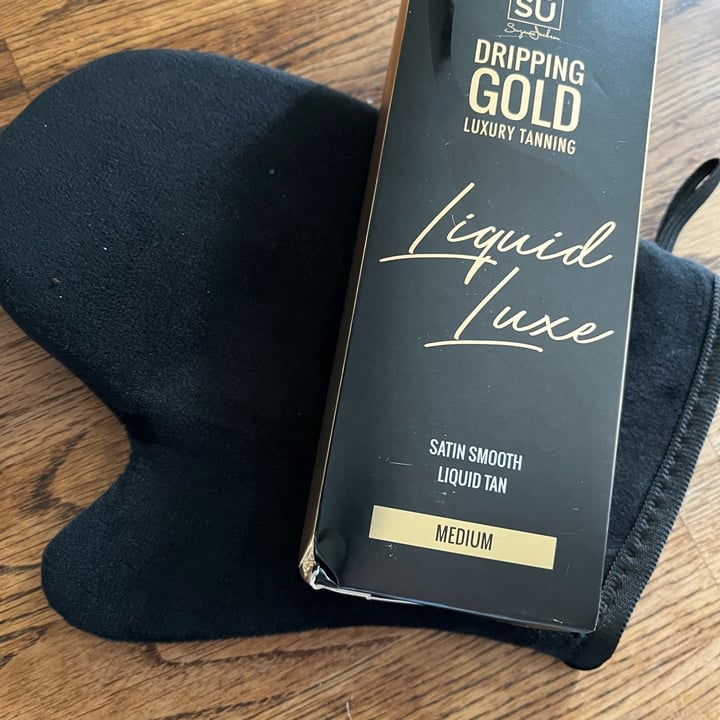 photo of Sosu Dripping Gold Luxury Tanning Liquid Luxe shared by @selene00 on  29 Jun 2023 - review