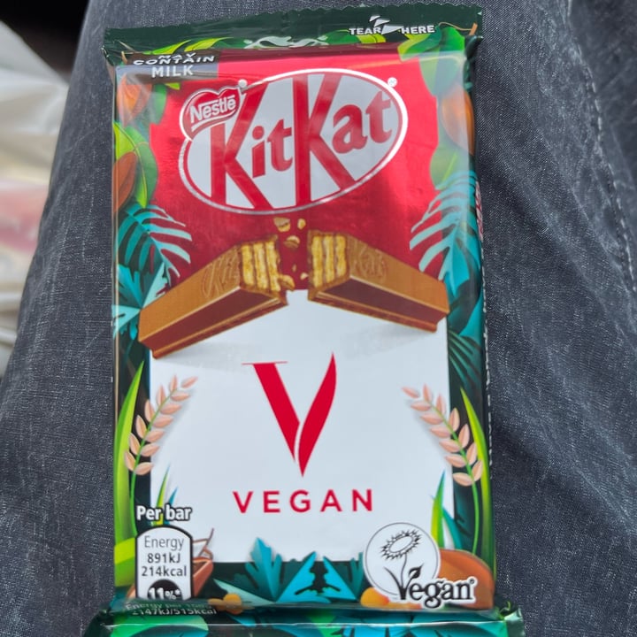 photo of Nestlé Kitkat Vegan shared by @nikomajiko on  02 Jun 2023 - review