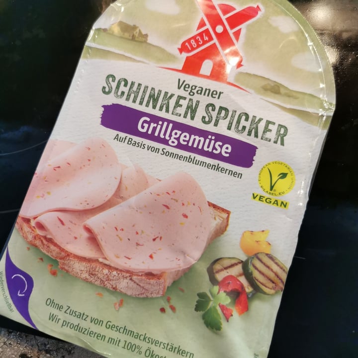 photo of Rügenwalder Mühle Veganer Schinken Spicker Mie Grillgemüse shared by @alicefenice on  13 Jun 2023 - review