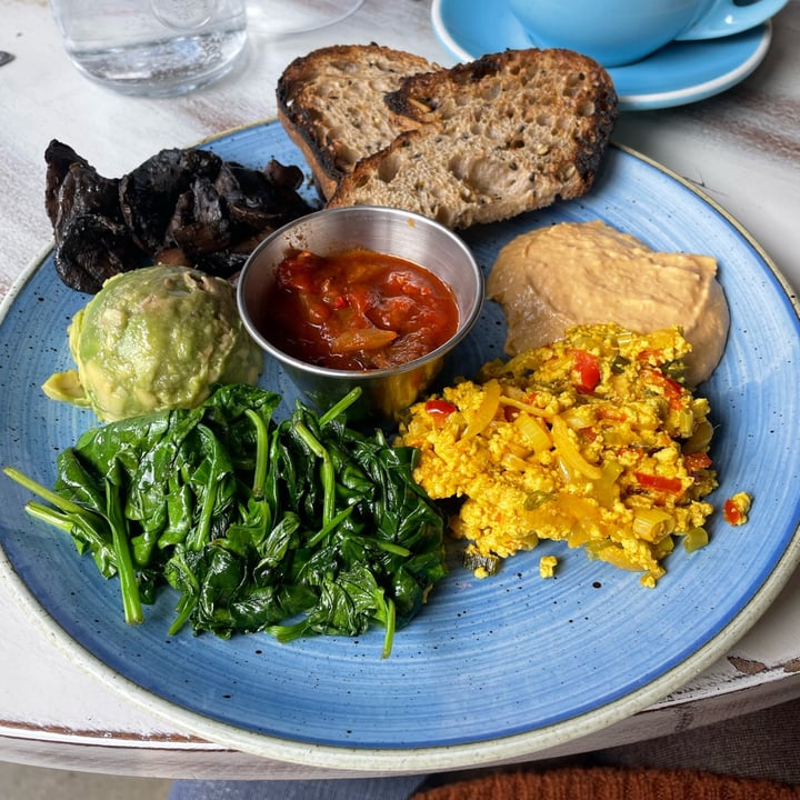 photo of Megan's Clapham Old Town vegan breakfast and pancakes shared by @sarajane22 on  05 Mar 2023 - review