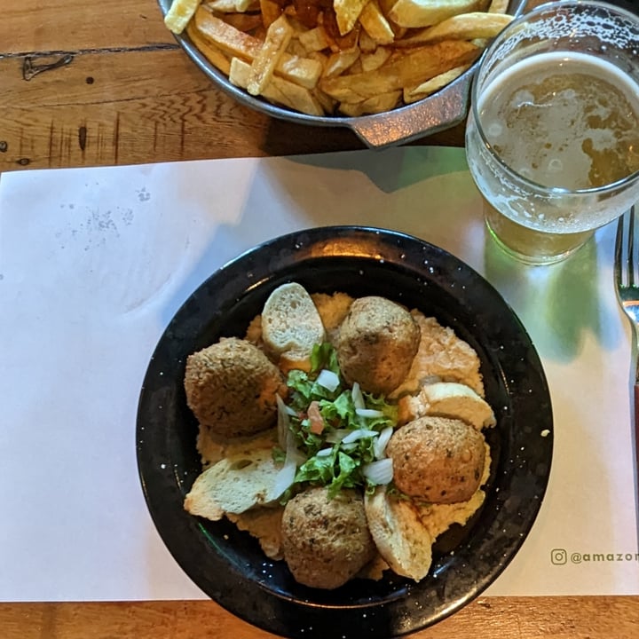 photo of Amazonica Bar Falafel Con Hummus shared by @merlizkit on  28 Jan 2023 - review