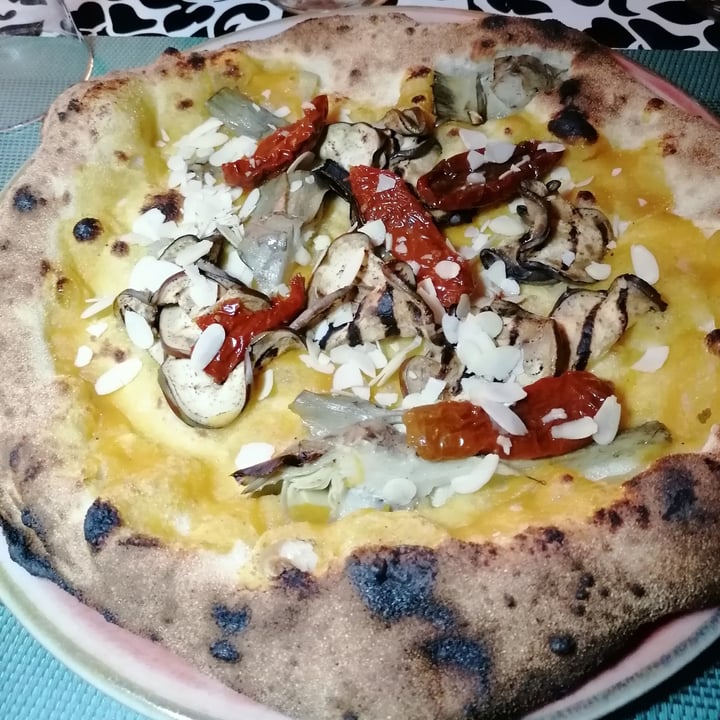 photo of Dom Art Ristorante Pizza Lab ZUCCA VEG shared by @paolinataaz86 on  15 Feb 2023 - review