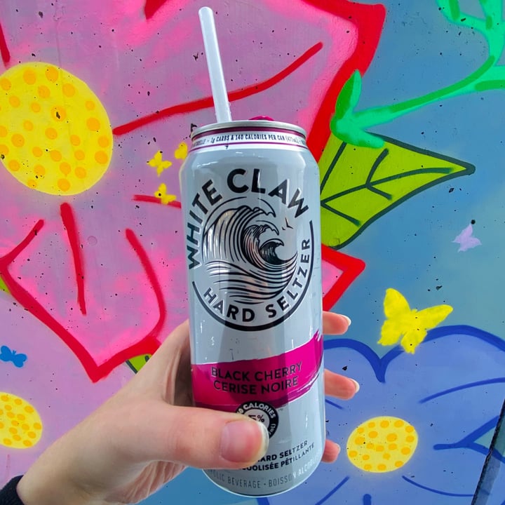 photo of White Claw Black Cherry Hard Seltzer shared by @6ixvegan on  10 Mar 2023 - review