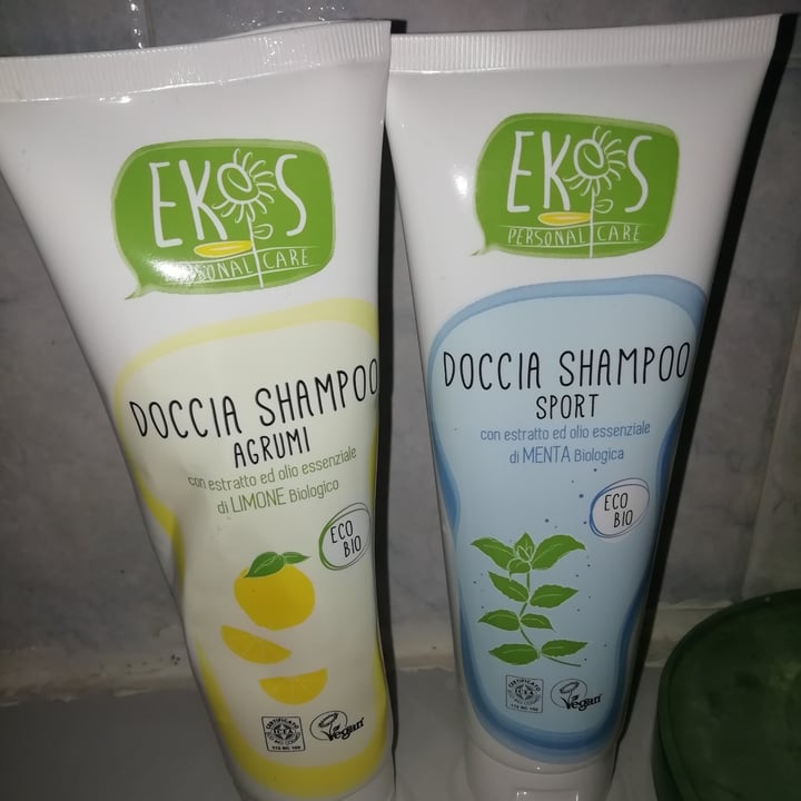 photo of Ekos personal care Doccia shampoo agrumi shared by @maddy83 on  29 Jan 2023 - review