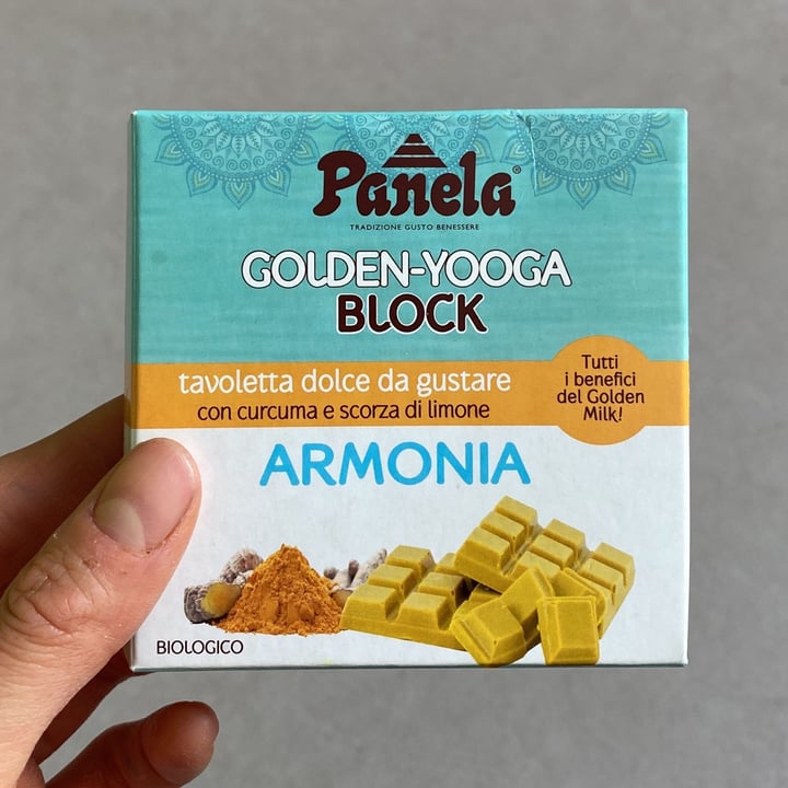 photo of Panela golden yooga block armonia shared by @polpetta on  06 Apr 2023 - review