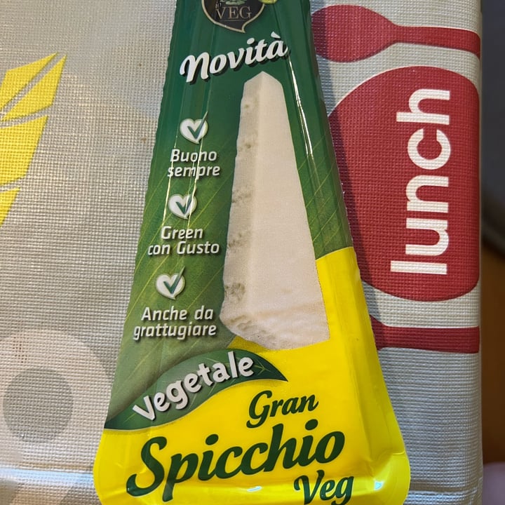 photo of Gran Spicchio io veg Alternativa Al Formaggio shared by @jeneri on  21 Jun 2023 - review