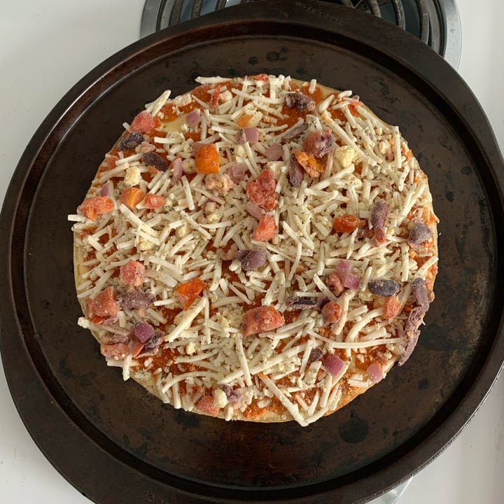 photo of Daiya Vegetable Crust Pizza, Mediterranean shared by @louisg on  17 Mar 2023 - review